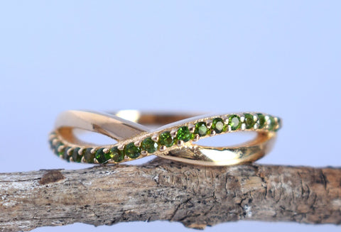 Chrome Diopside Infinity Eternity Band