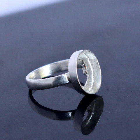 Oval Collet for Ring